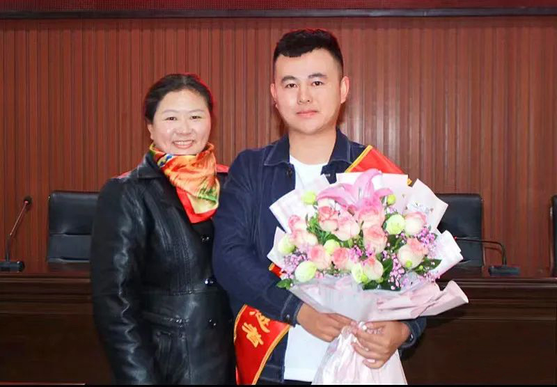 孫天賜，好樣的！