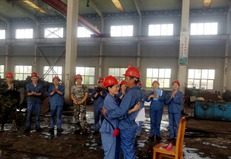 5b1e12c30e02c.jpg 5b1e12c30e02c.jpg